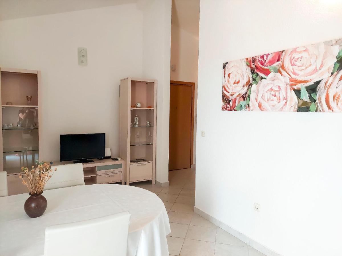 Apartment Zdravka Primošten Екстериор снимка