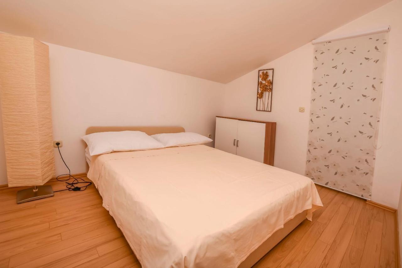 Apartment Zdravka Primošten Екстериор снимка
